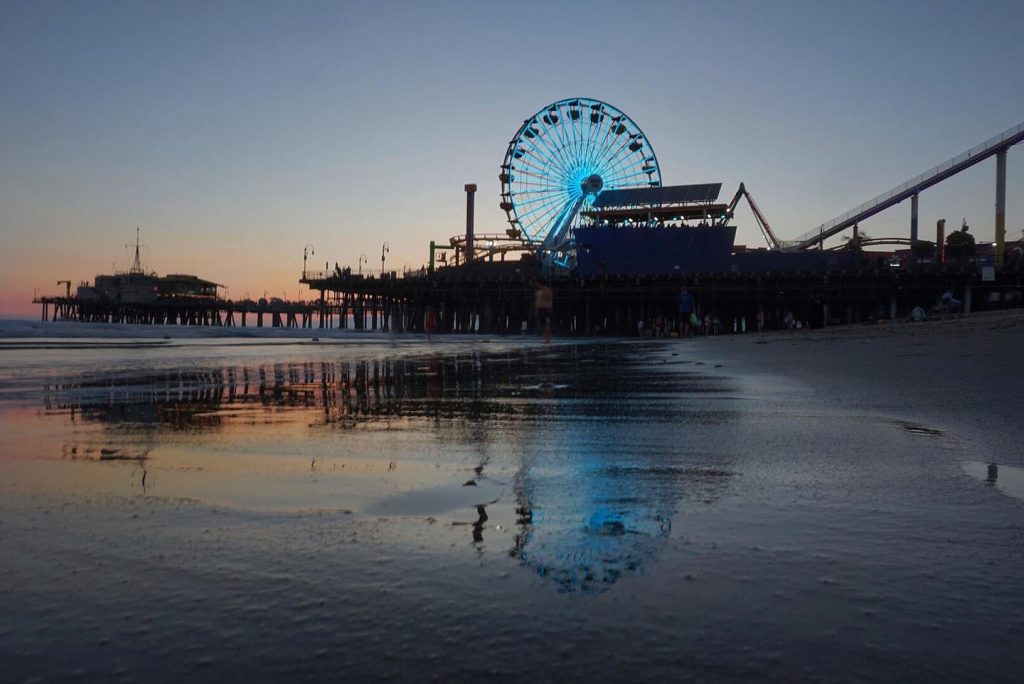 Santa Monica Pier Closed Covid-19