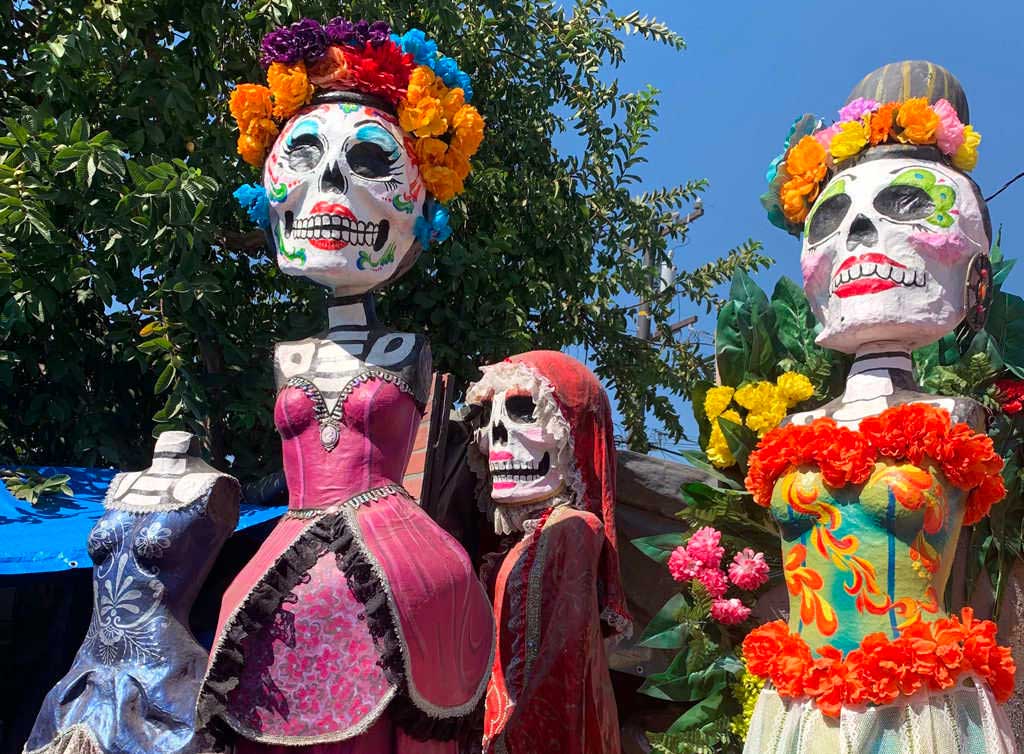 Dia de los Muertos Art Installation by artist Ricardo Soltero