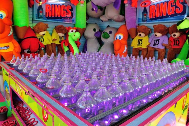 Ring toss game on the Santa Monica Pier