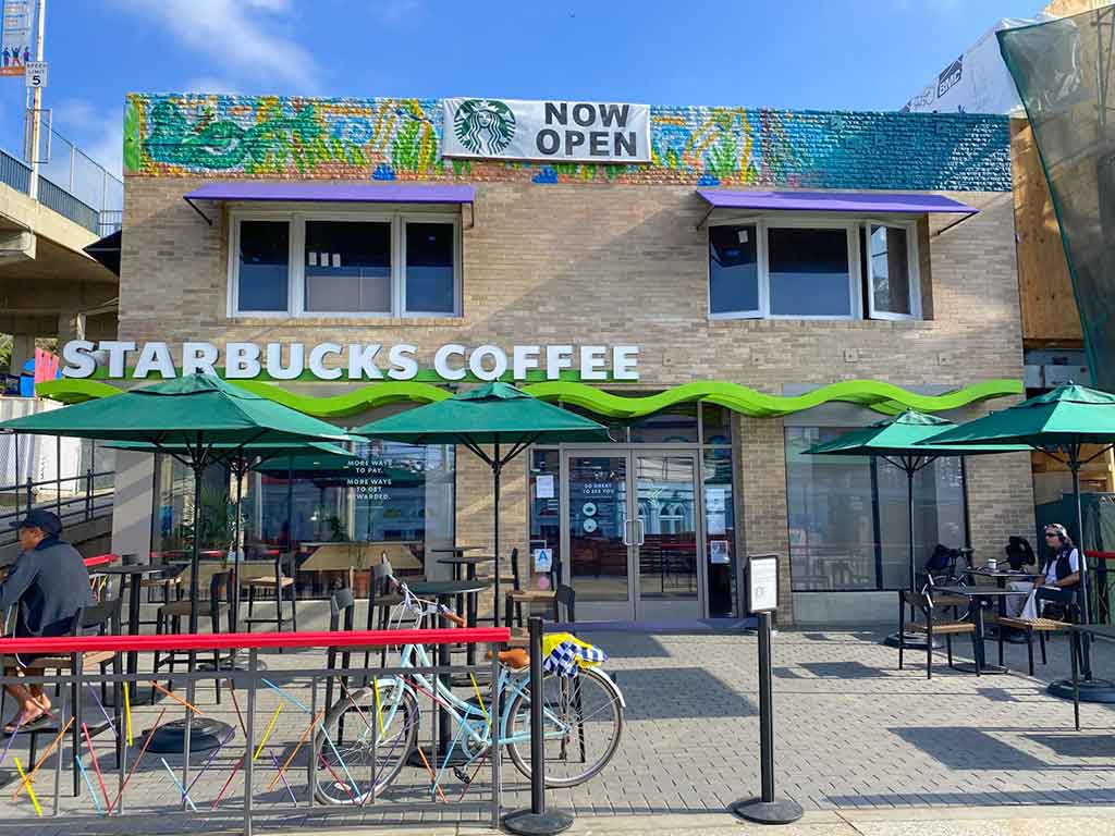 Starbucks on Ocean Front Walk