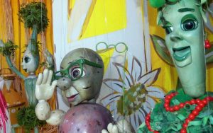 Vegetable marionettes