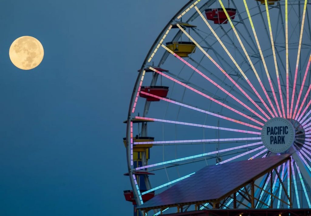 Pacific Park on the Santa Monica Pier photo by @eugeneksoh