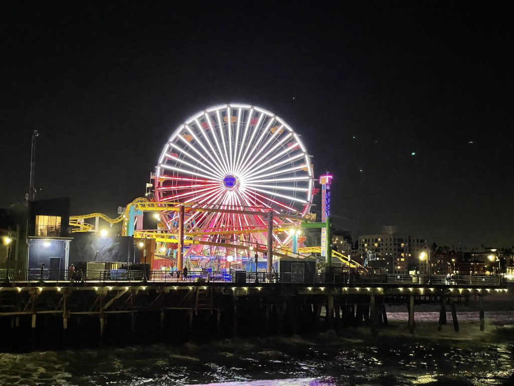 The red and white polish flag depicted on the Pacific Wheel in Santa Monica.